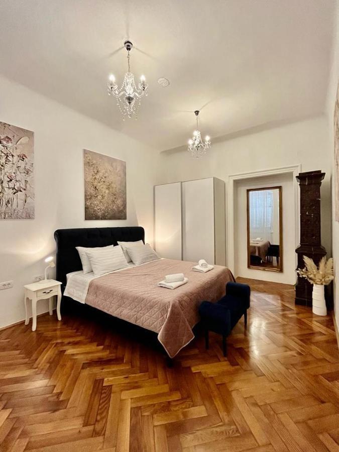 Lux Apartmans Apartment Pula Exterior foto