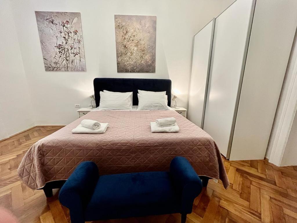 Lux Apartmans Pula Exterior foto
